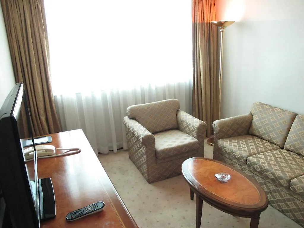 Pousada Marina Infante Macau Hotel